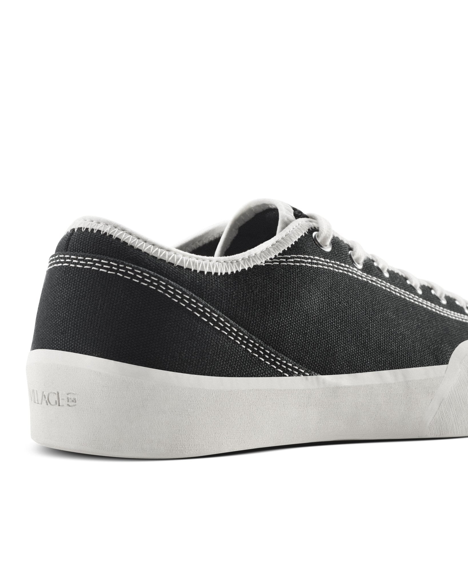 1.30PM Canvas Black/Whisper White - LIKELIHOOD