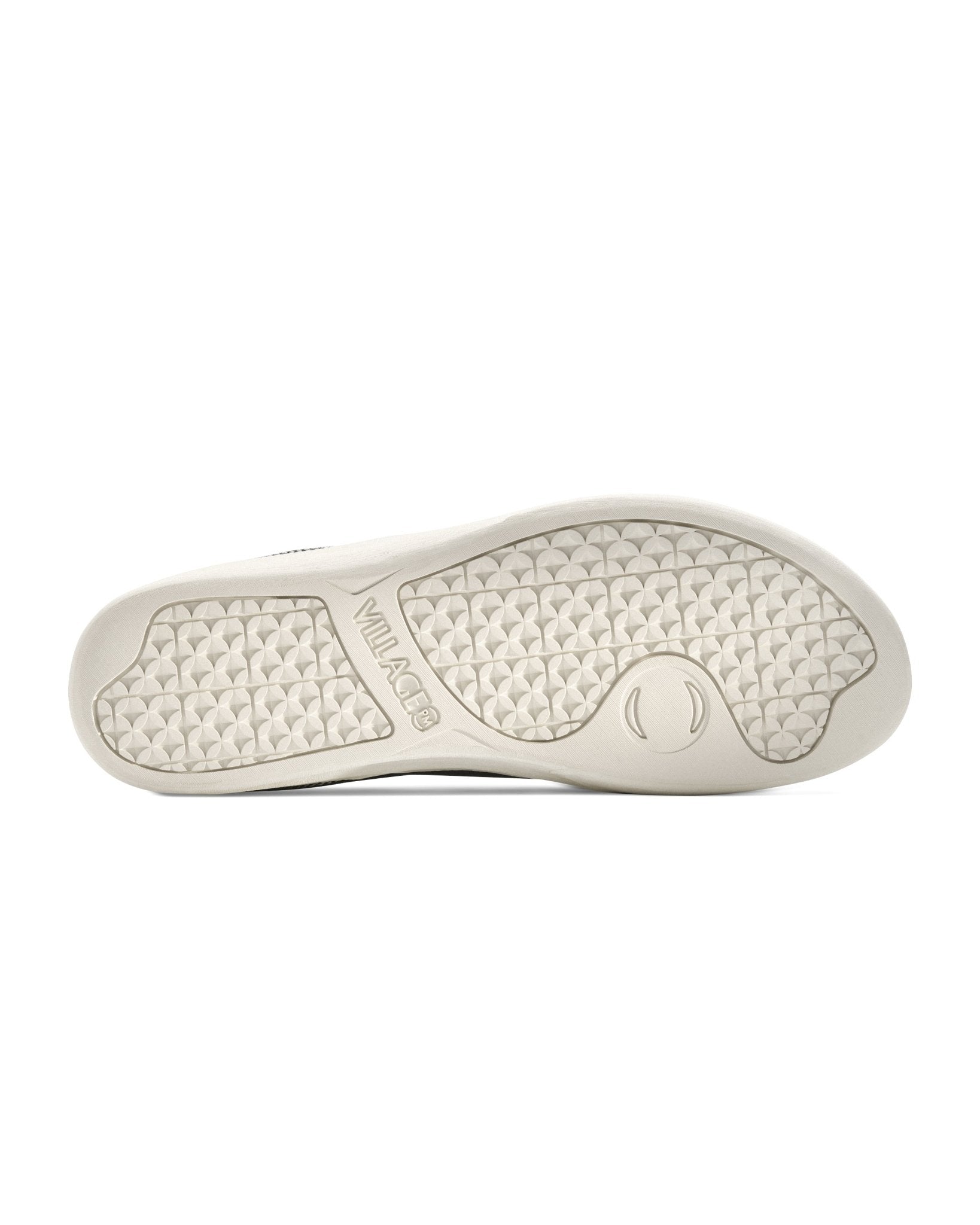 1.30PM Canvas Black/Whisper White - LIKELIHOOD