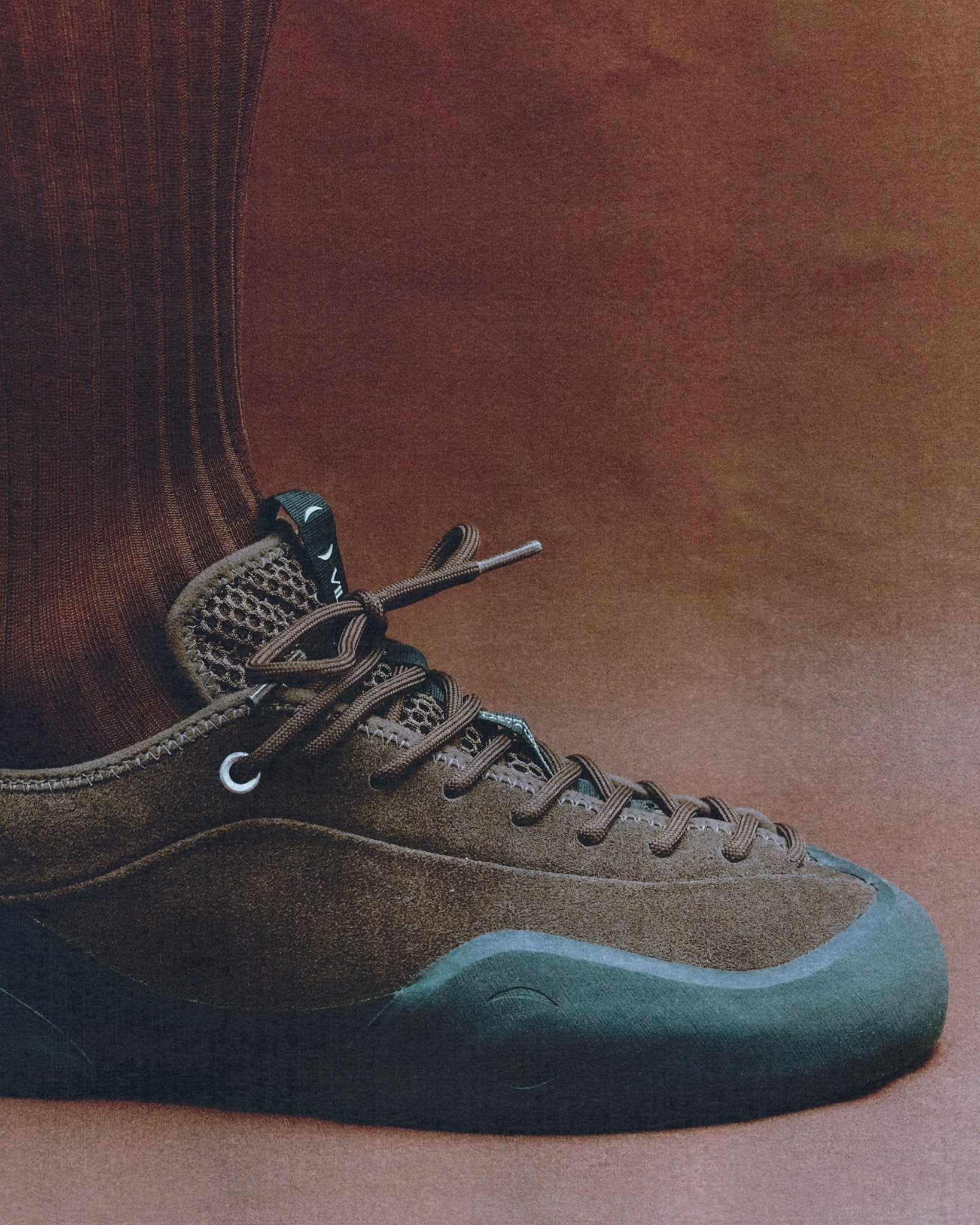 1PM Leather Suede Chocolate/Natural Black - LIKELIHOOD
