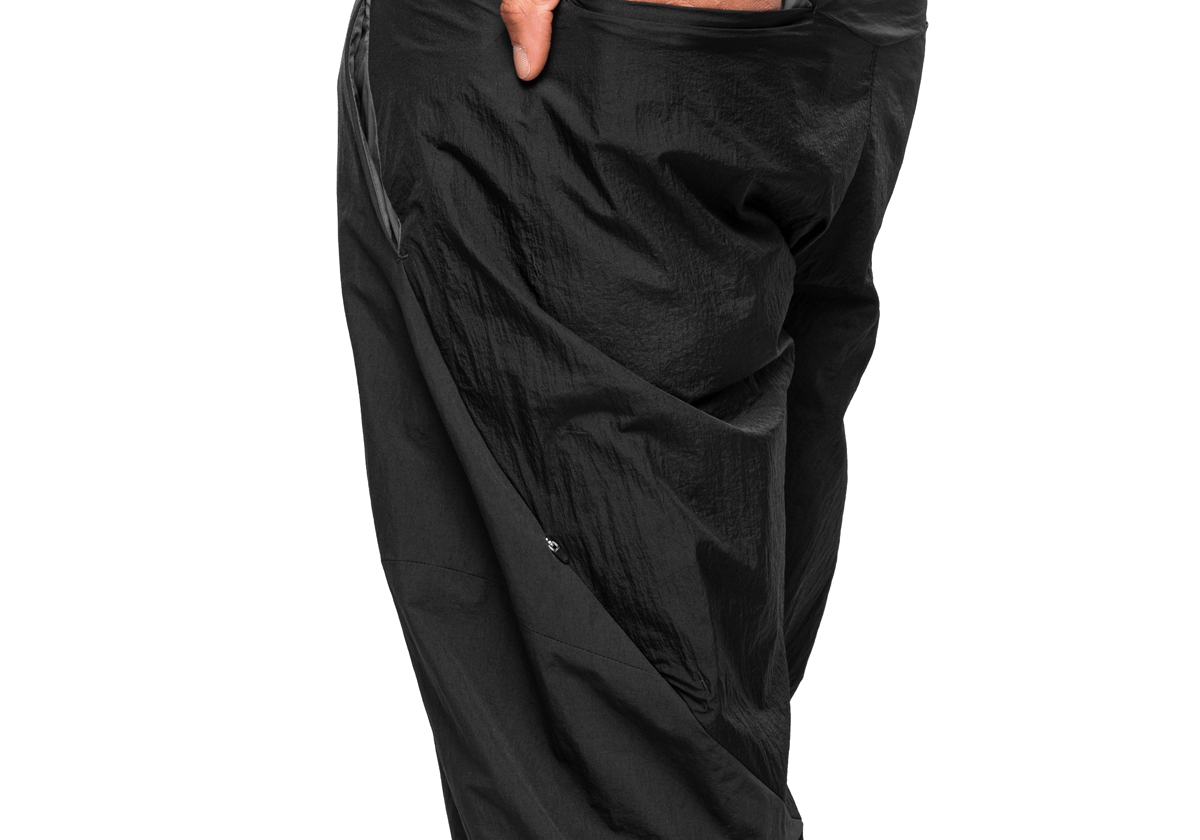 6.0 Trouser Center 'Black' - LIKELIHOOD