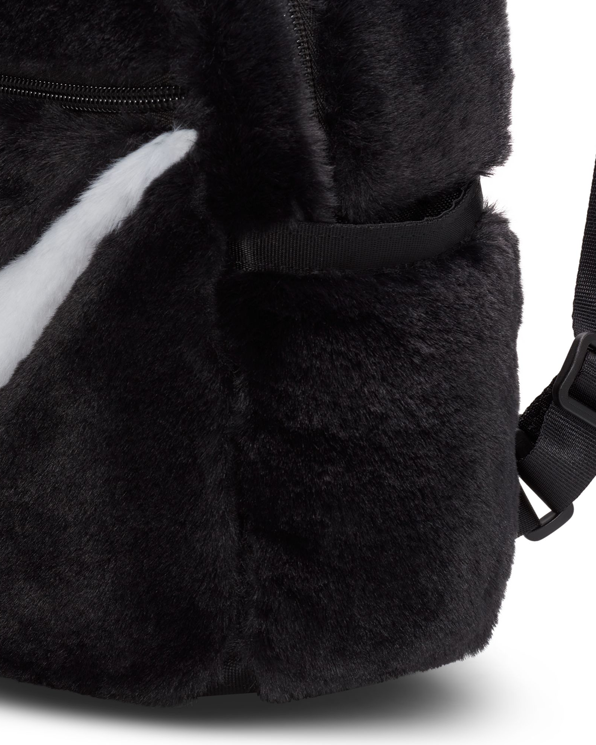 Nike Sportswear Futura 365 Faux Fur Bag (Black) – atmos USA