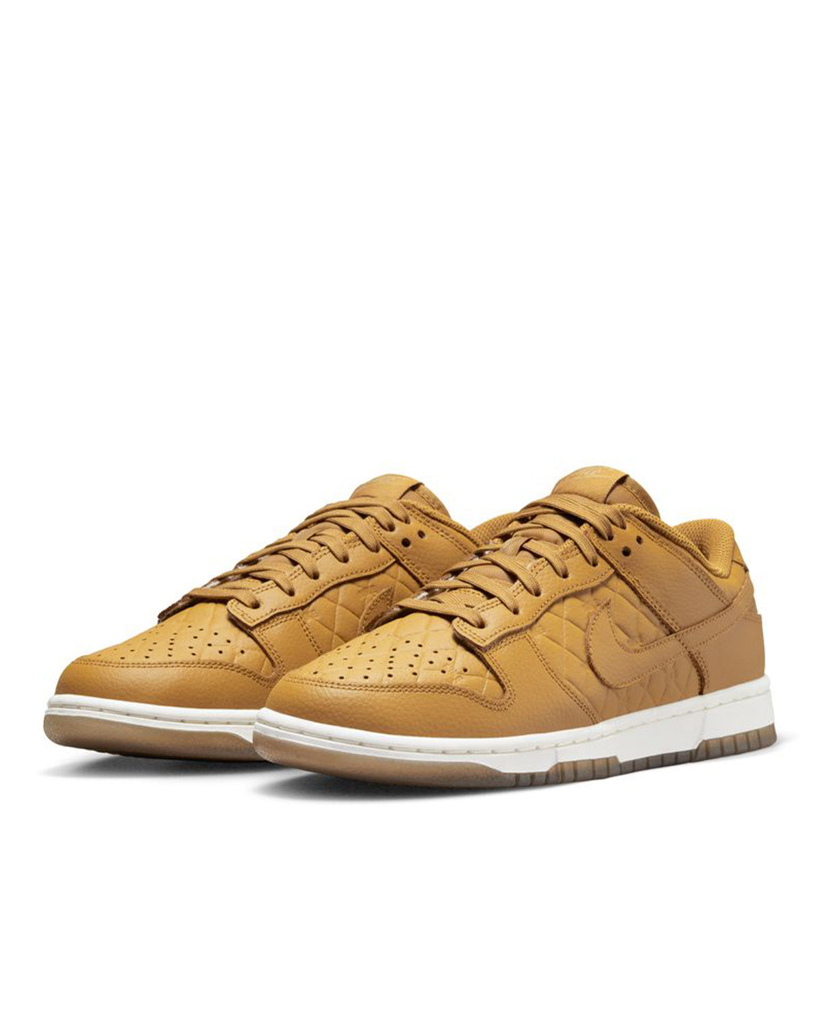 Wmns Dunk Low Wheat/Sail/Black