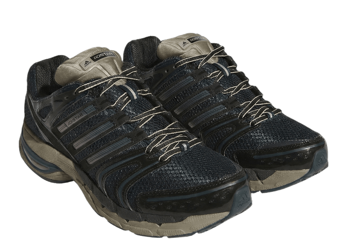 Adistar Control 5 Cloud White/Core Black - LIKELIHOOD