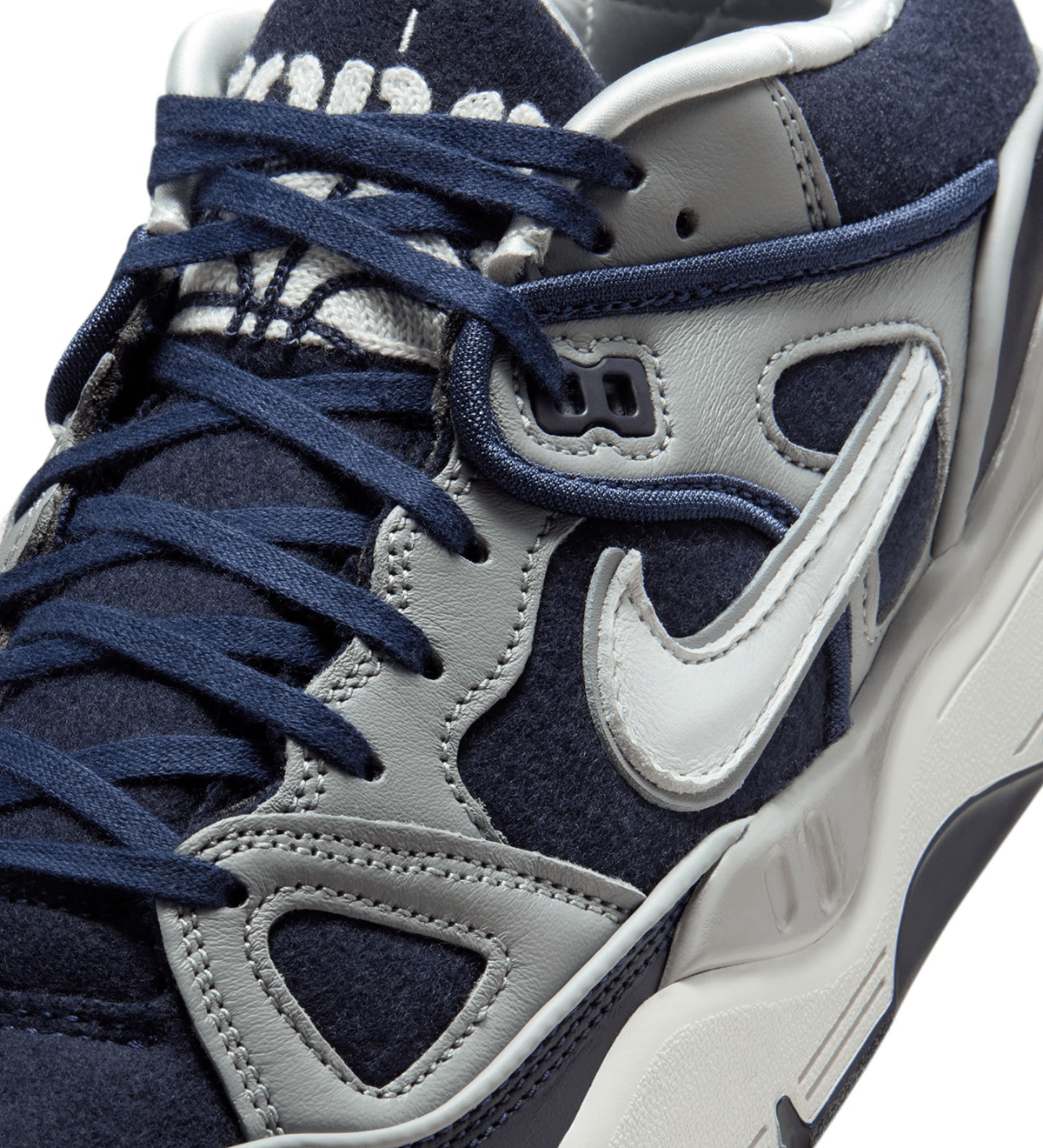 Air Force 3 Low SP Nigo Midnight Navy - LIKELIHOOD