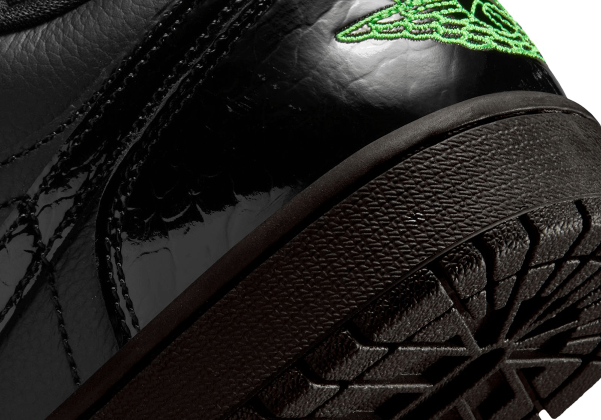 Air Jordan 1 Low SE Black/Scream Green (Women's) - LIKELIHOOD