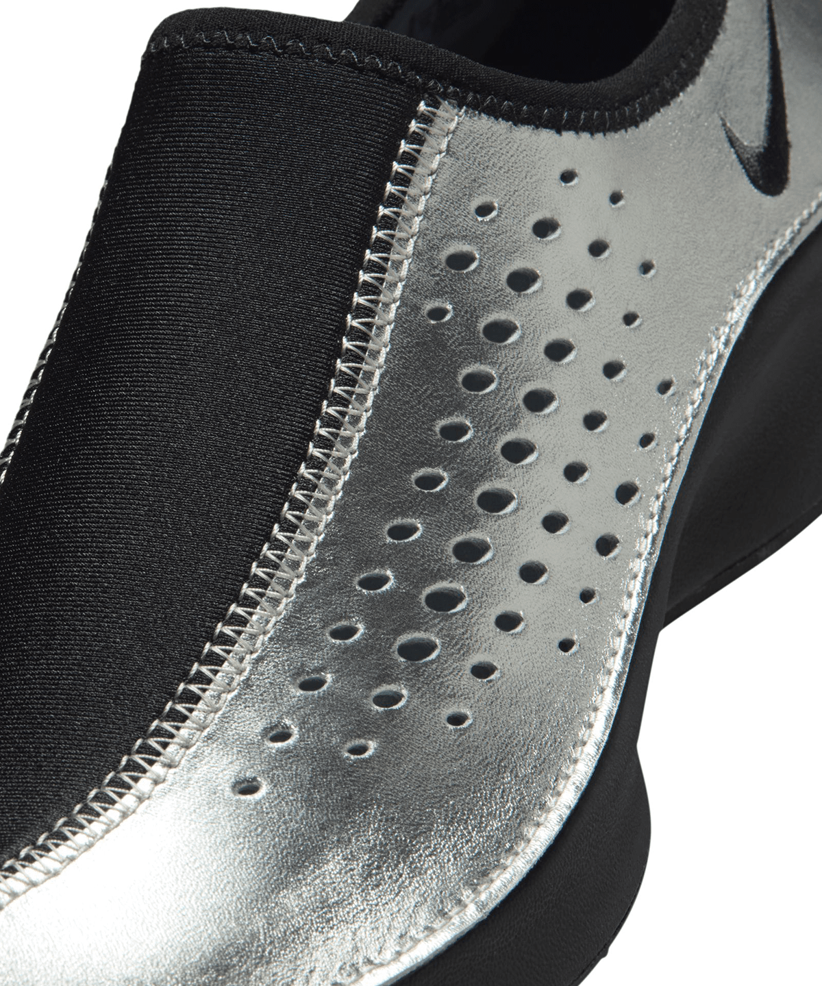 Air Superfly Moc Metallic Silver/Black (Women's) - LIKELIHOOD