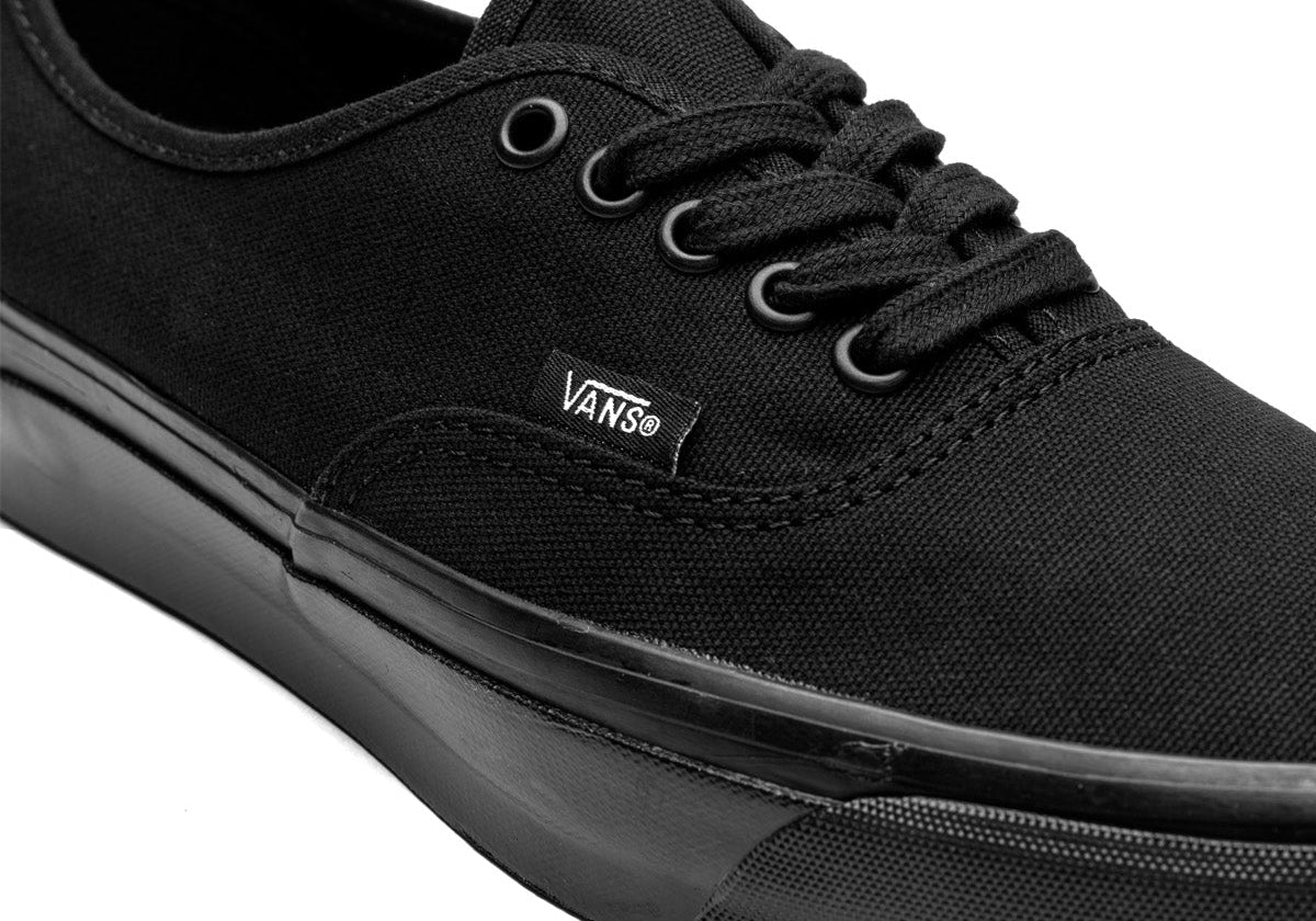 Authentic Reissue 44 LX Black/Black - LIKELIHOOD