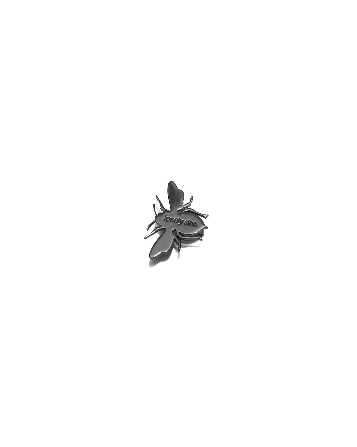 Bee Shoe Pendant Black - LIKELIHOOD