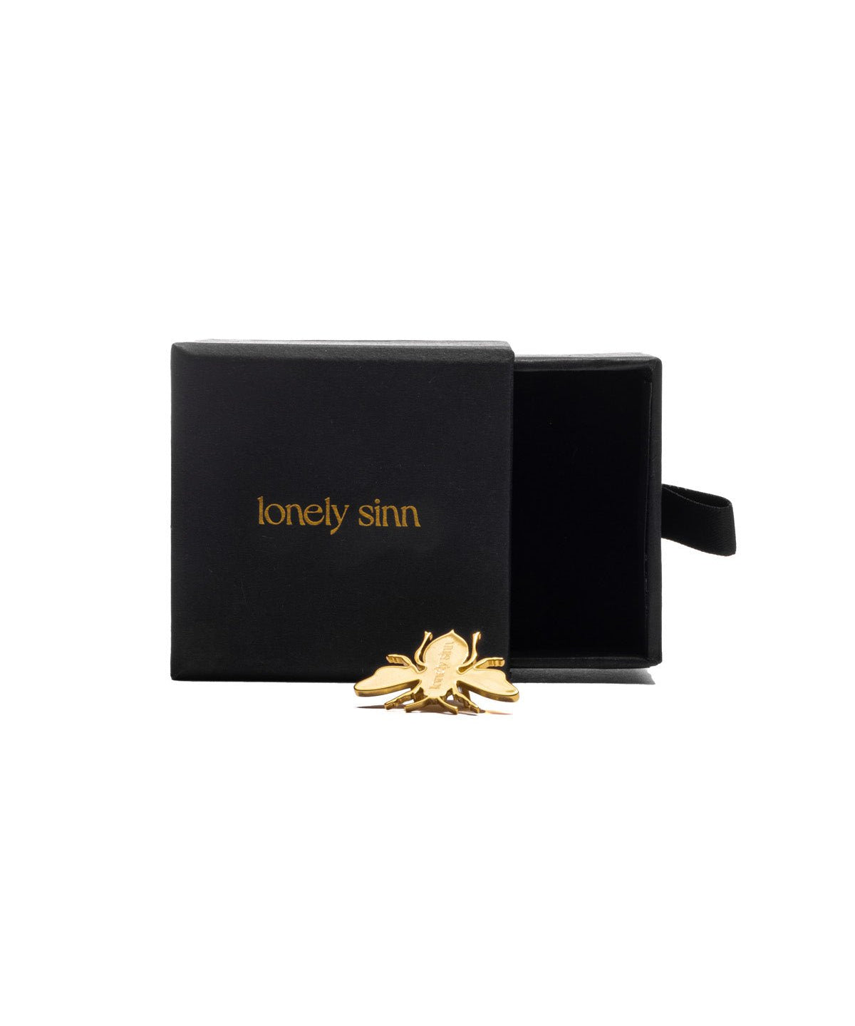 Bee Shoe Pendant Gold - LIKELIHOOD