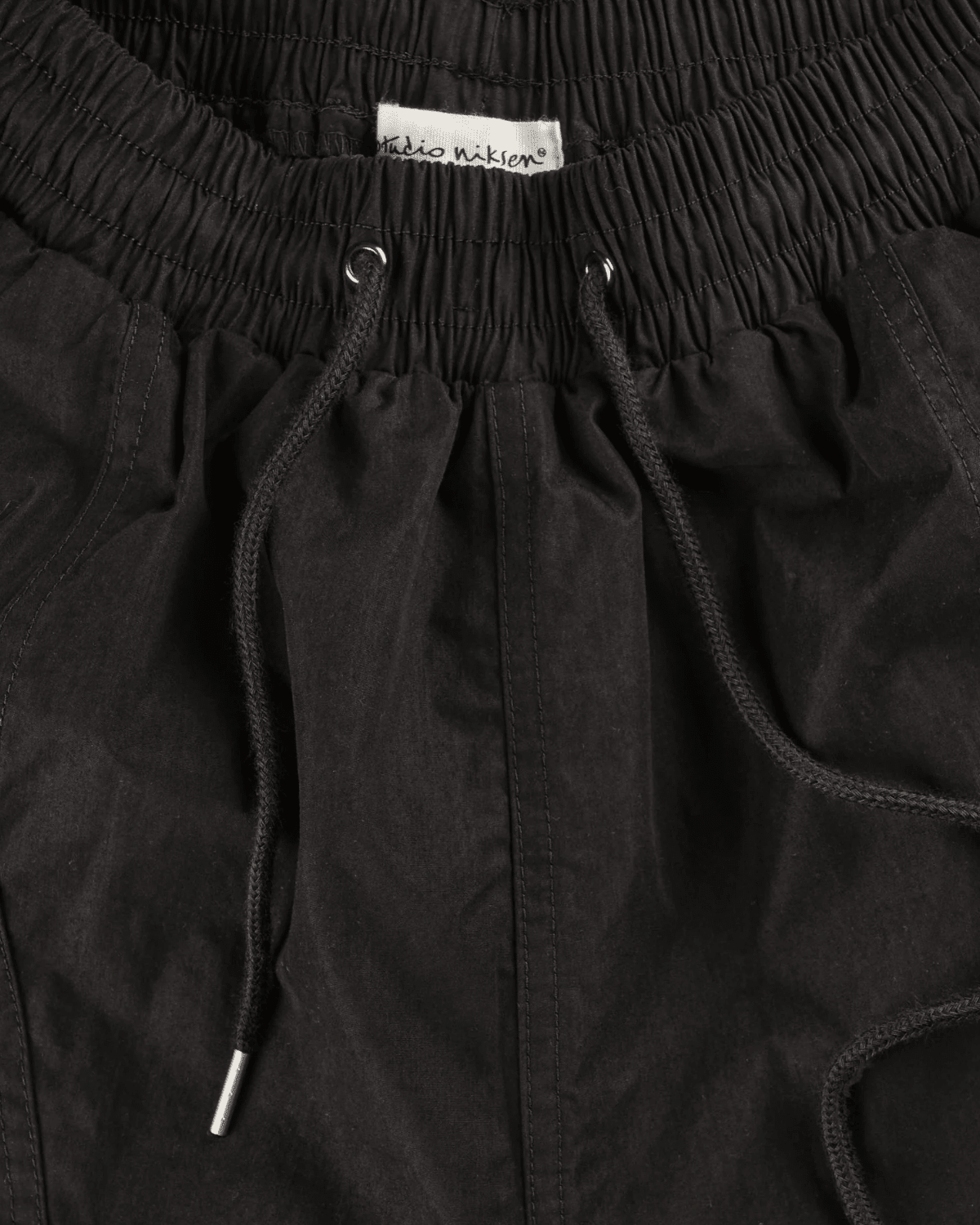 Bungee Cargo Shorts Black - LIKELIHOOD