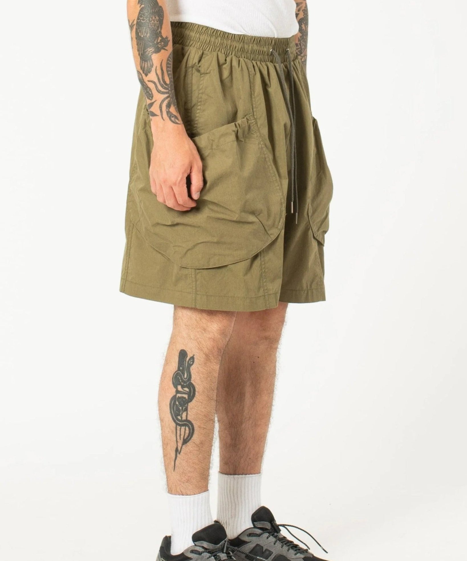 Bungee Cargo Shorts Khaki - LIKELIHOOD