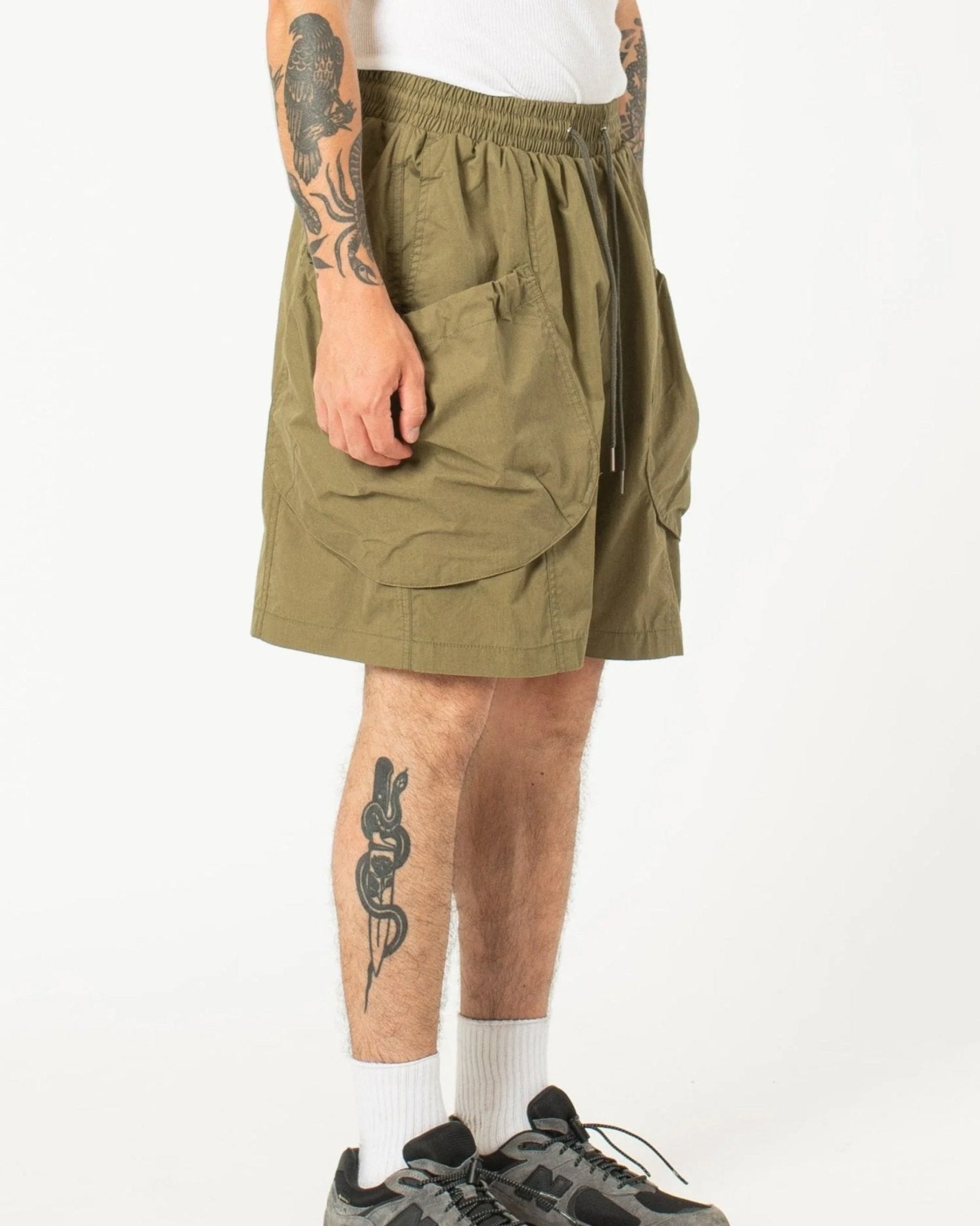 Bungee Cargo Shorts Khaki - LIKELIHOOD