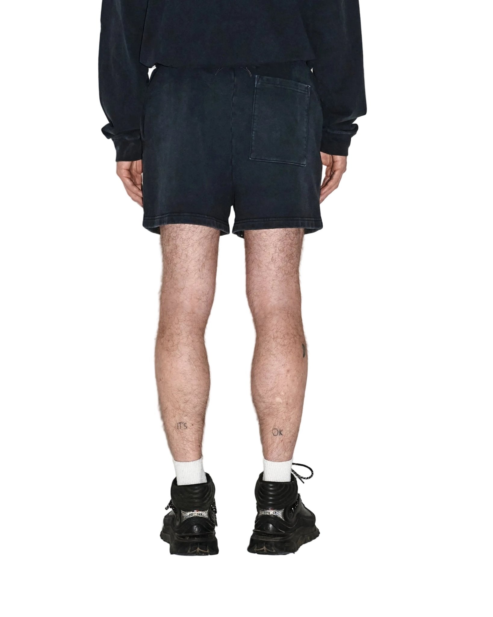 Cab Short Pirate Black - LIKELIHOOD