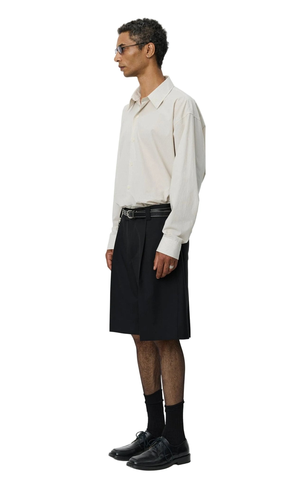 Classic Shorts Black Tropical Wool - LIKELIHOOD
