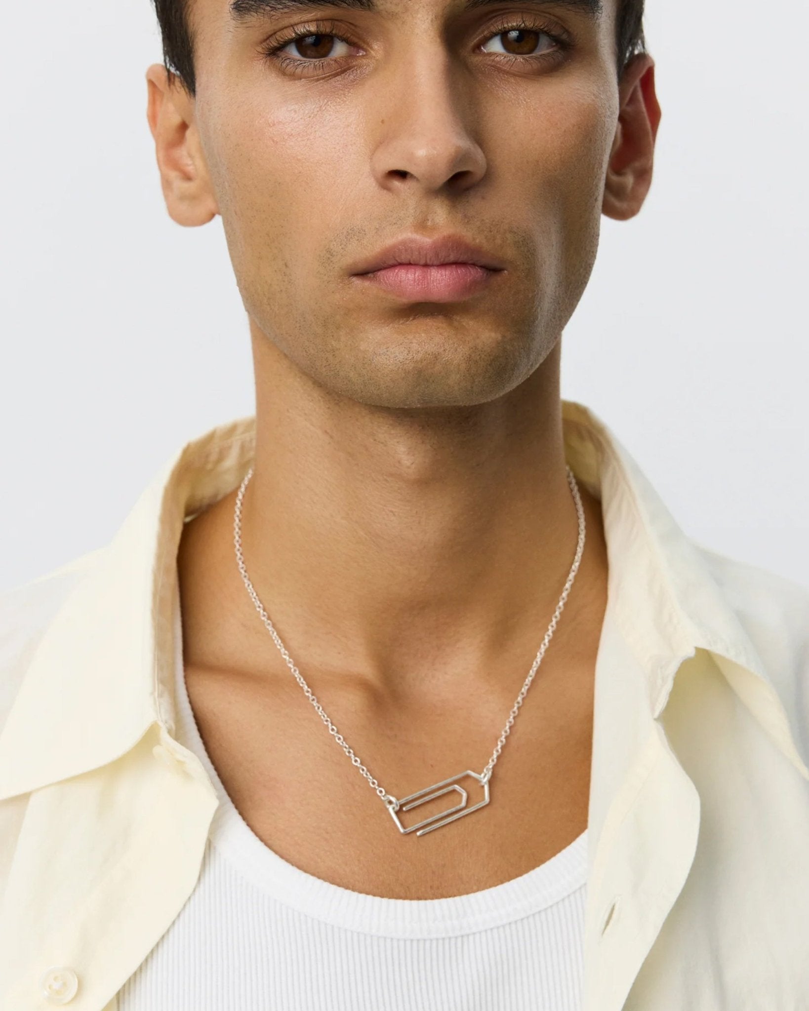 Clip Necklace Brushed Silver - LIKELIHOOD