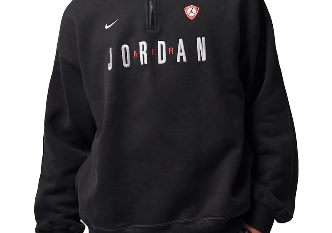 Flight Graphic Fleece 1/4 - Zip Black - LIKELIHOOD