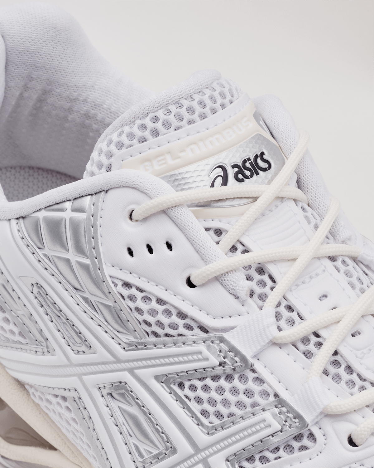 Gel - Nimbus 10.1 White/Pure Silver - LIKELIHOOD