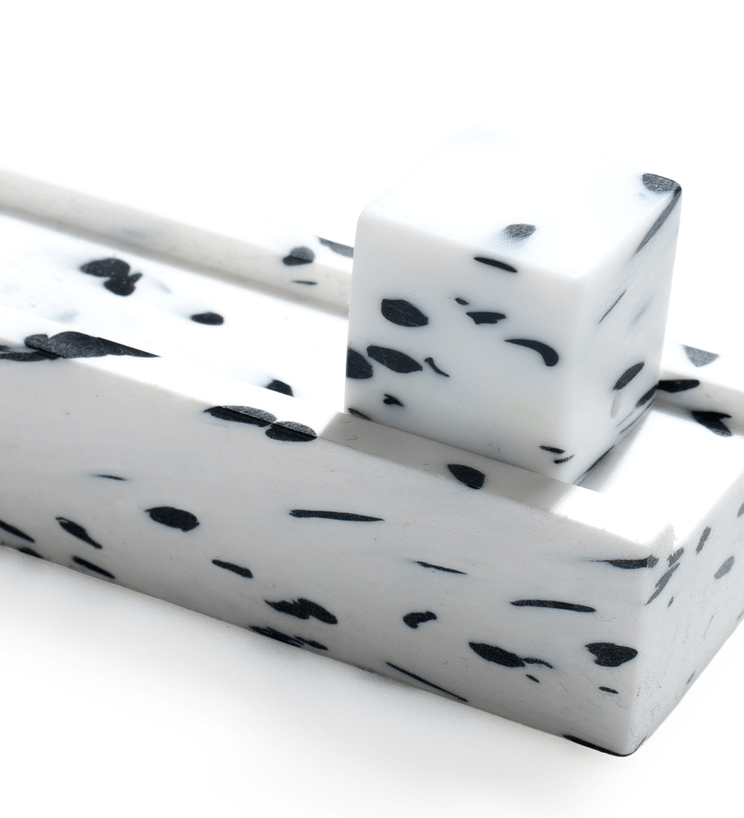 Incense Holder White/Black - LIKELIHOOD