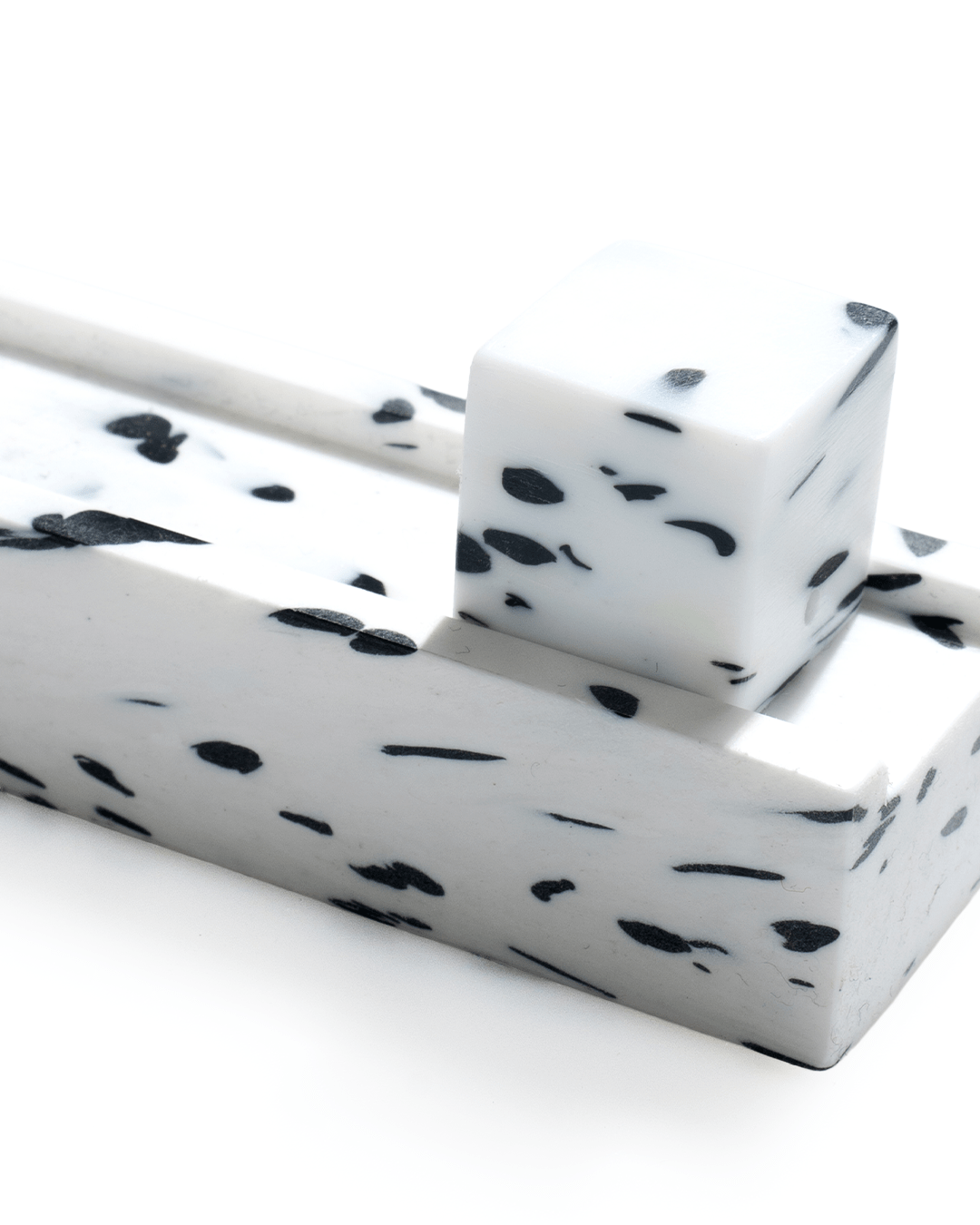 Incense Holder White/Black - LIKELIHOOD