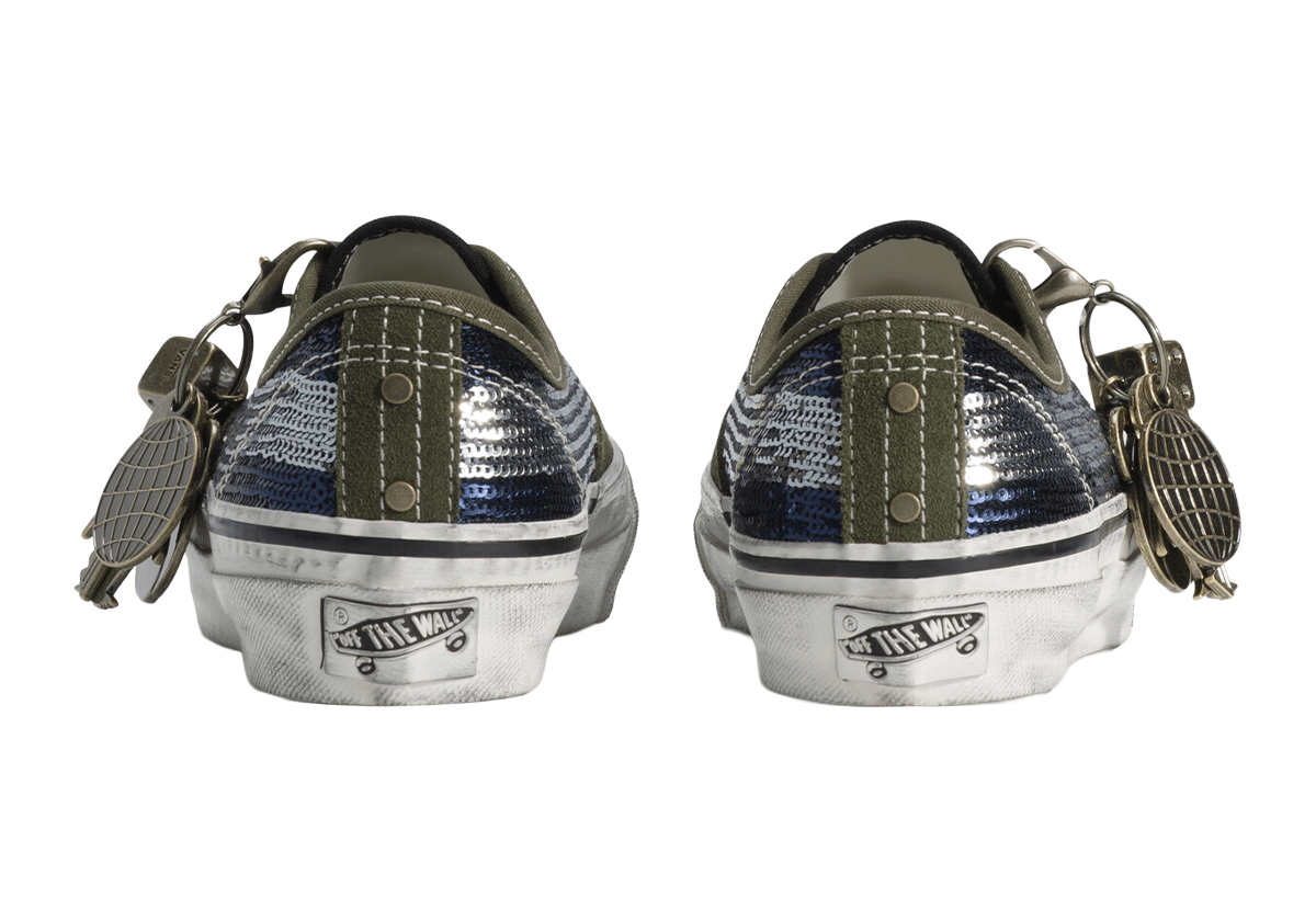 LX Authentic 44 Charms Green/Blue - LIKELIHOOD