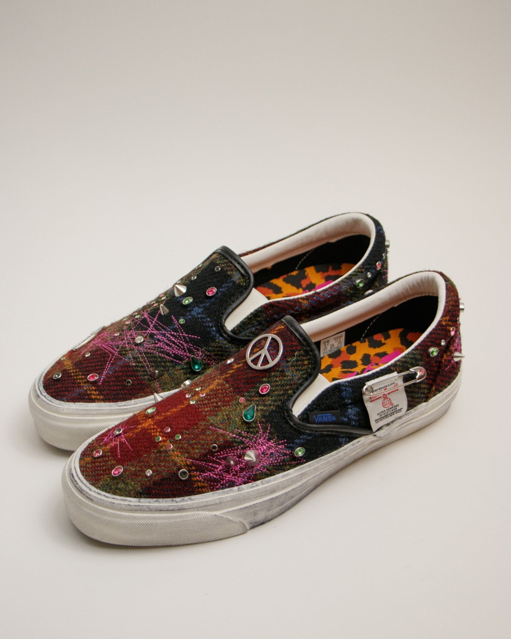 LX Classic Slip-On 98 Harris Tweed Red/Multi - LIKELIHOOD