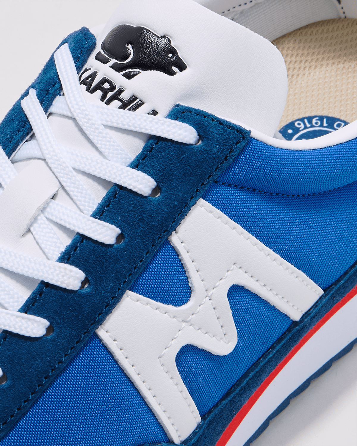 Mestari Classic Blue/White - LIKELIHOOD