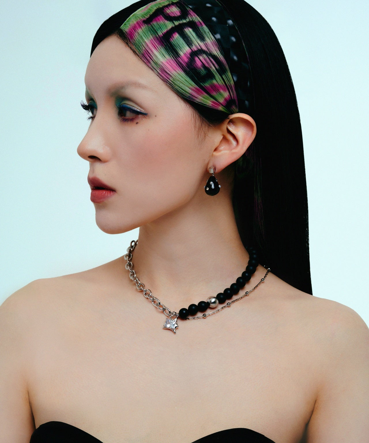 Moldy Earring Black - LIKELIHOOD