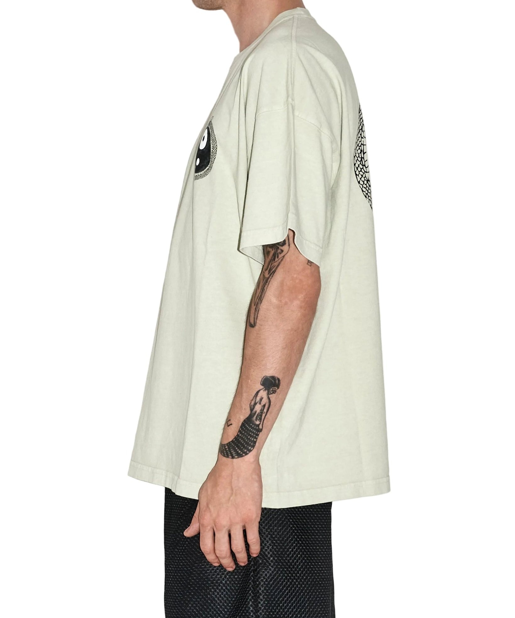 Orobouros Tee Water Lilly - LIKELIHOOD