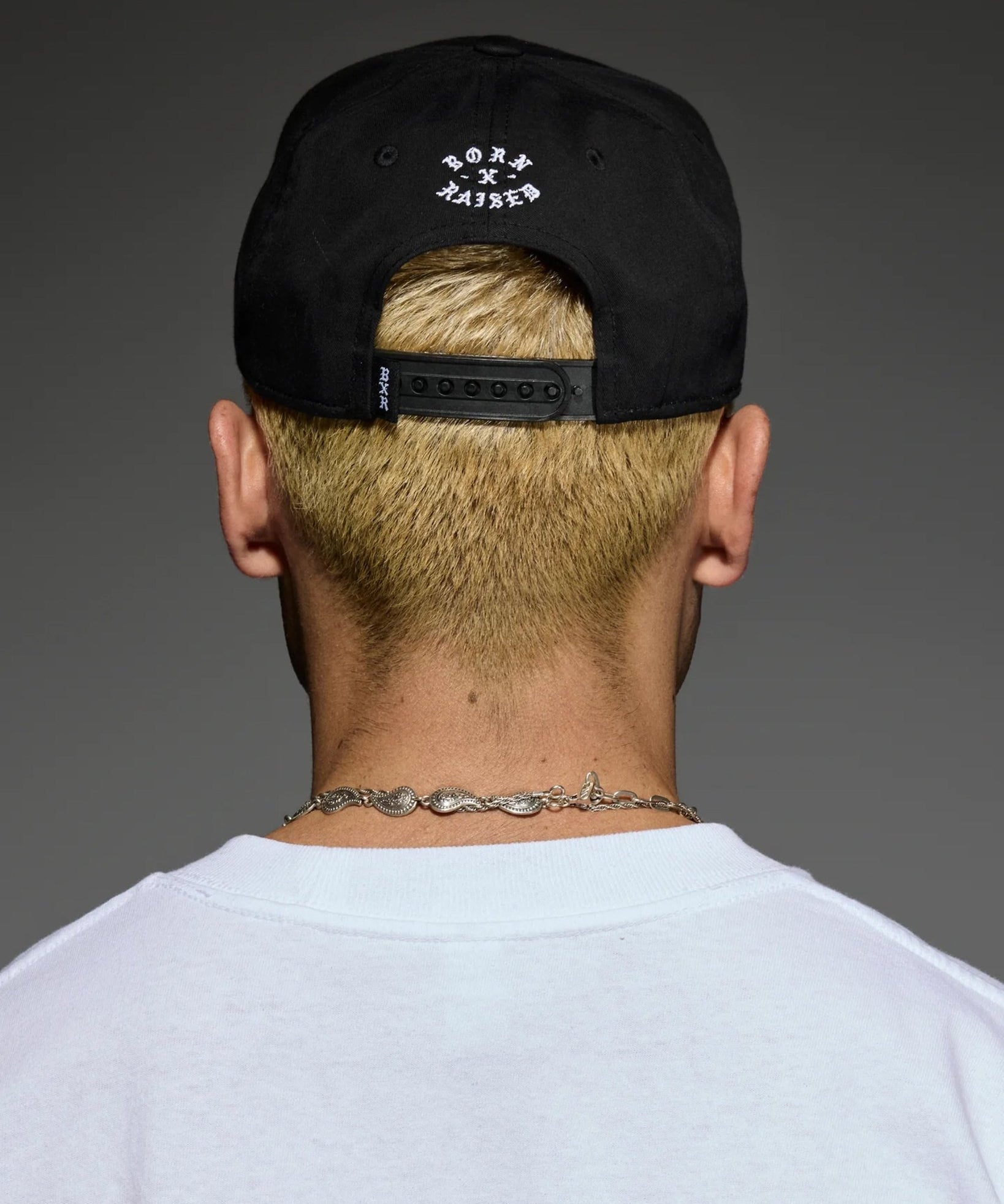 Paranoia Crest Snapback Black - LIKELIHOOD