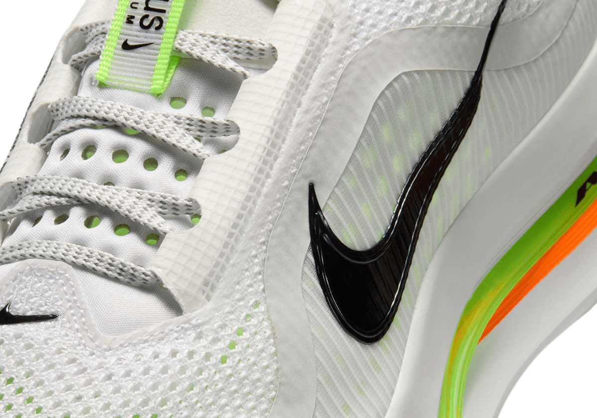 Pegasus Premium White/Volt - LIKELIHOOD