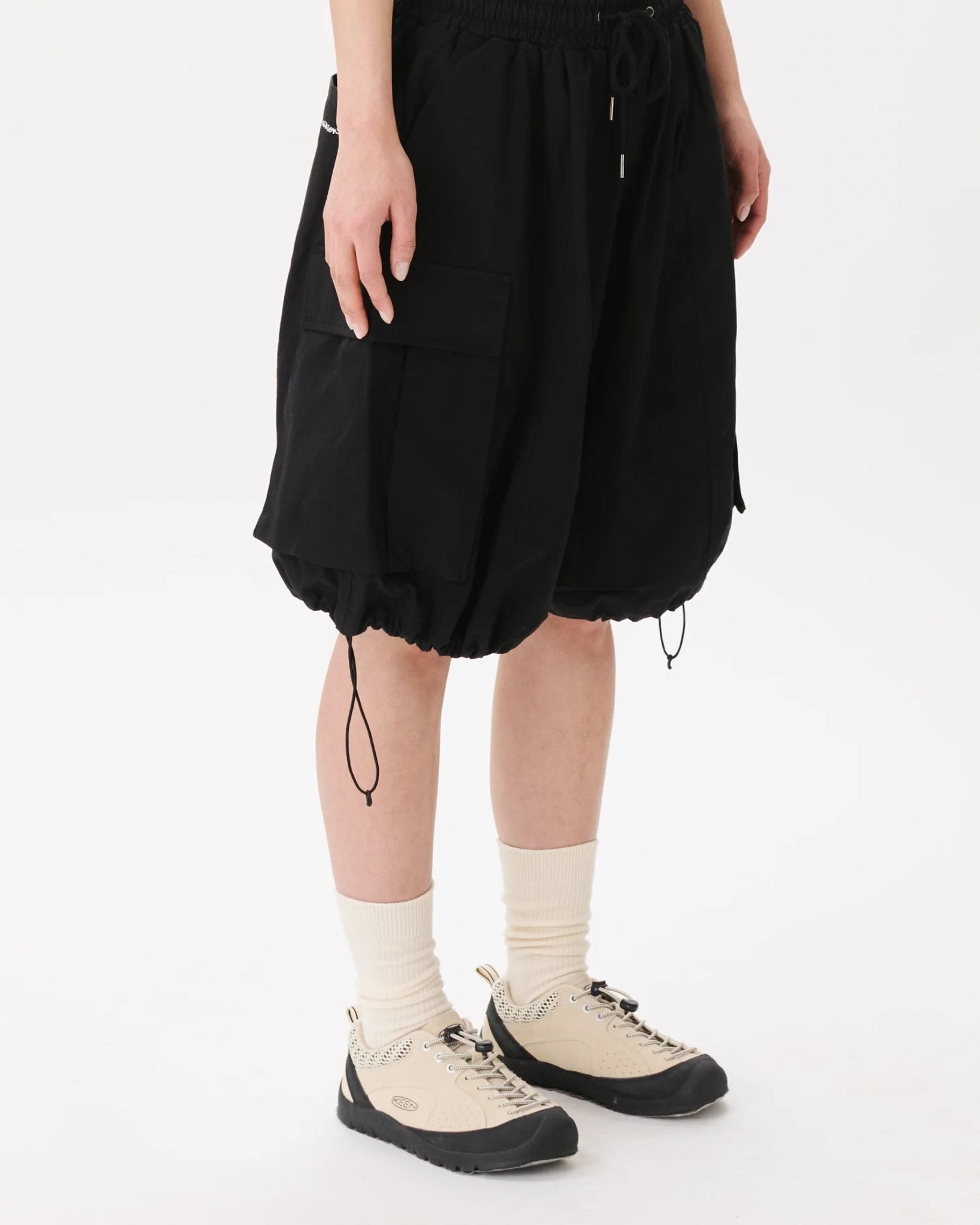 Ripstop Balloon Cargo Shorts Black - LIKELIHOOD