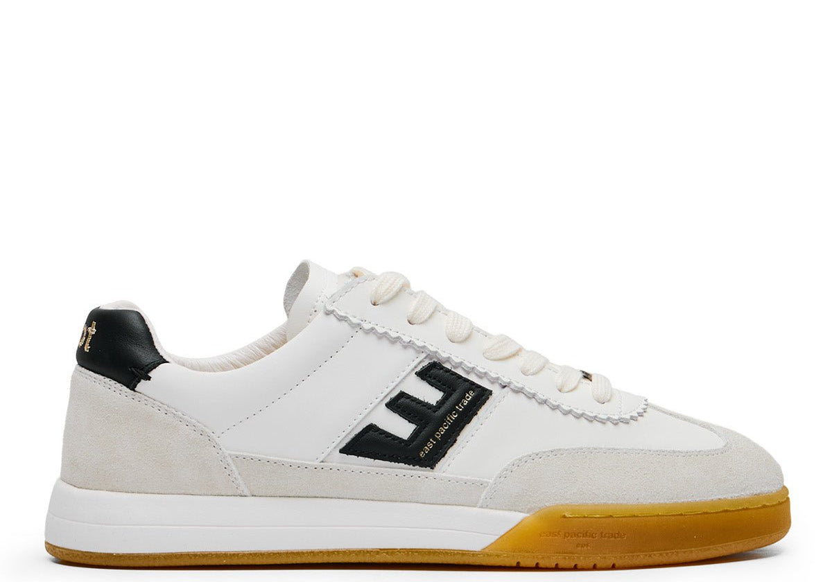 Santos Black/Dark Gum - LIKELIHOOD