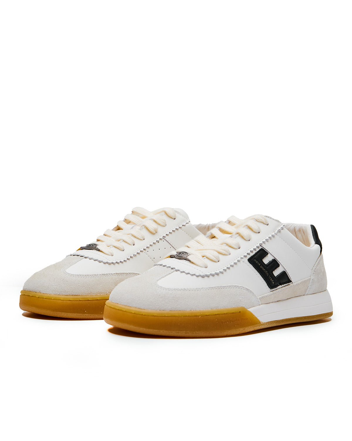 Santos Black/Dark Gum - LIKELIHOOD