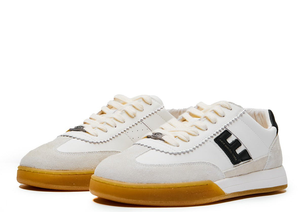 Santos Black/Dark Gum - LIKELIHOOD