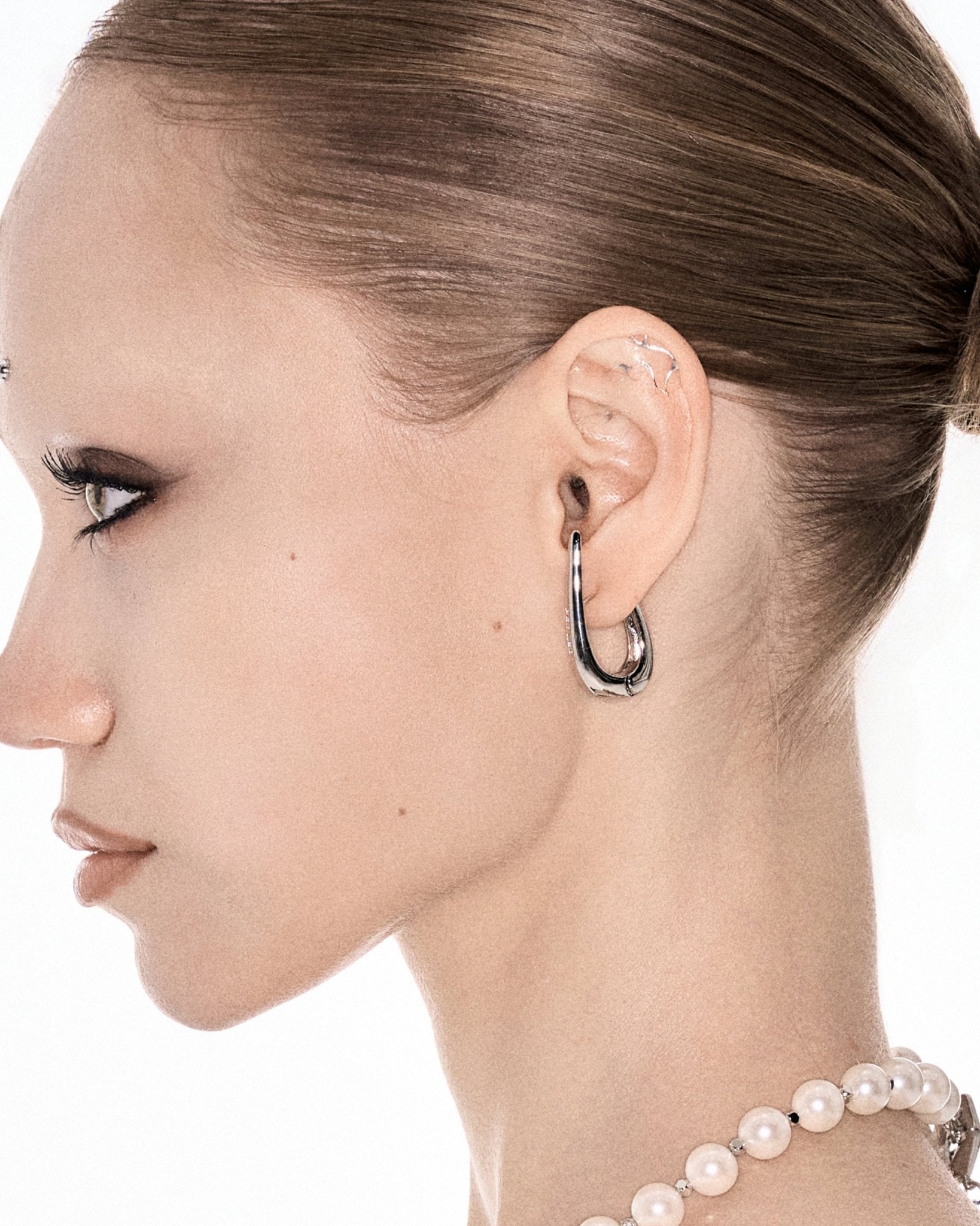 Spinous Core Earrings Silver - LIKELIHOOD