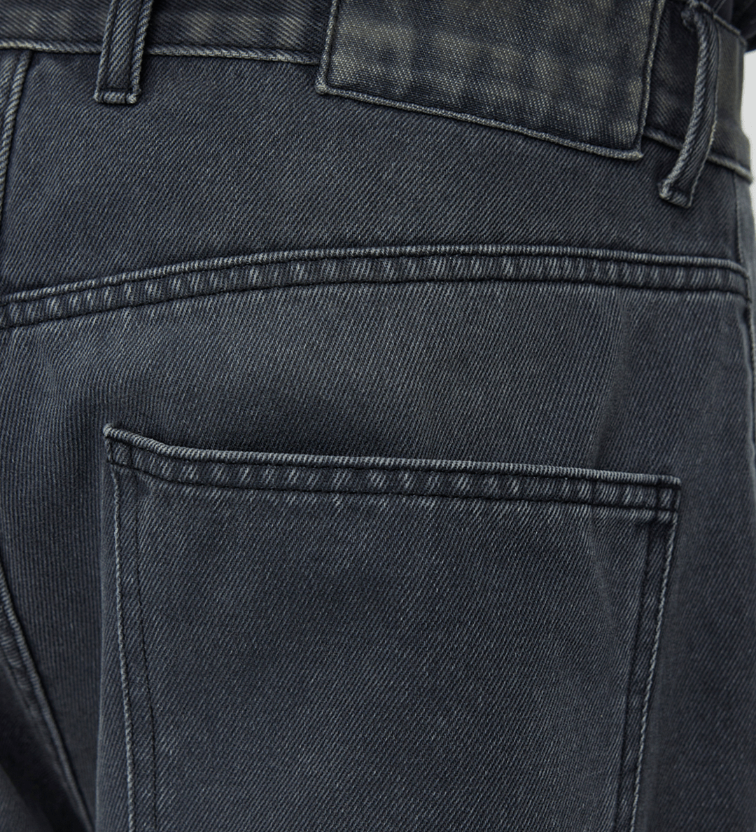 Straight Cut Jeans Faded Black - LIKELIHOOD