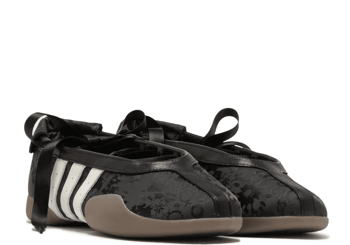 Taekwondo Mei Ballet Core Black/Off White (Women's) - LIKELIHOOD