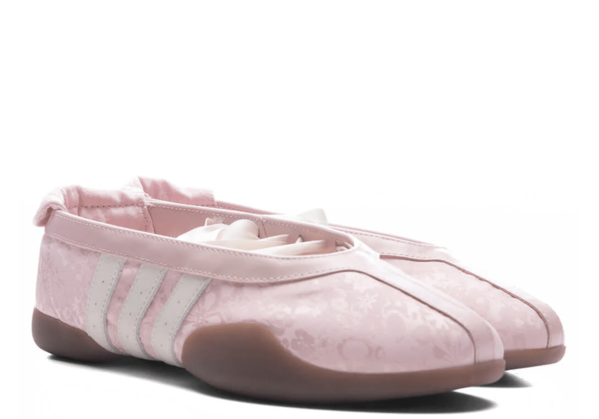 Taekwondo Mei Ballet Sandy Pink/Off White (Women's) - LIKELIHOOD