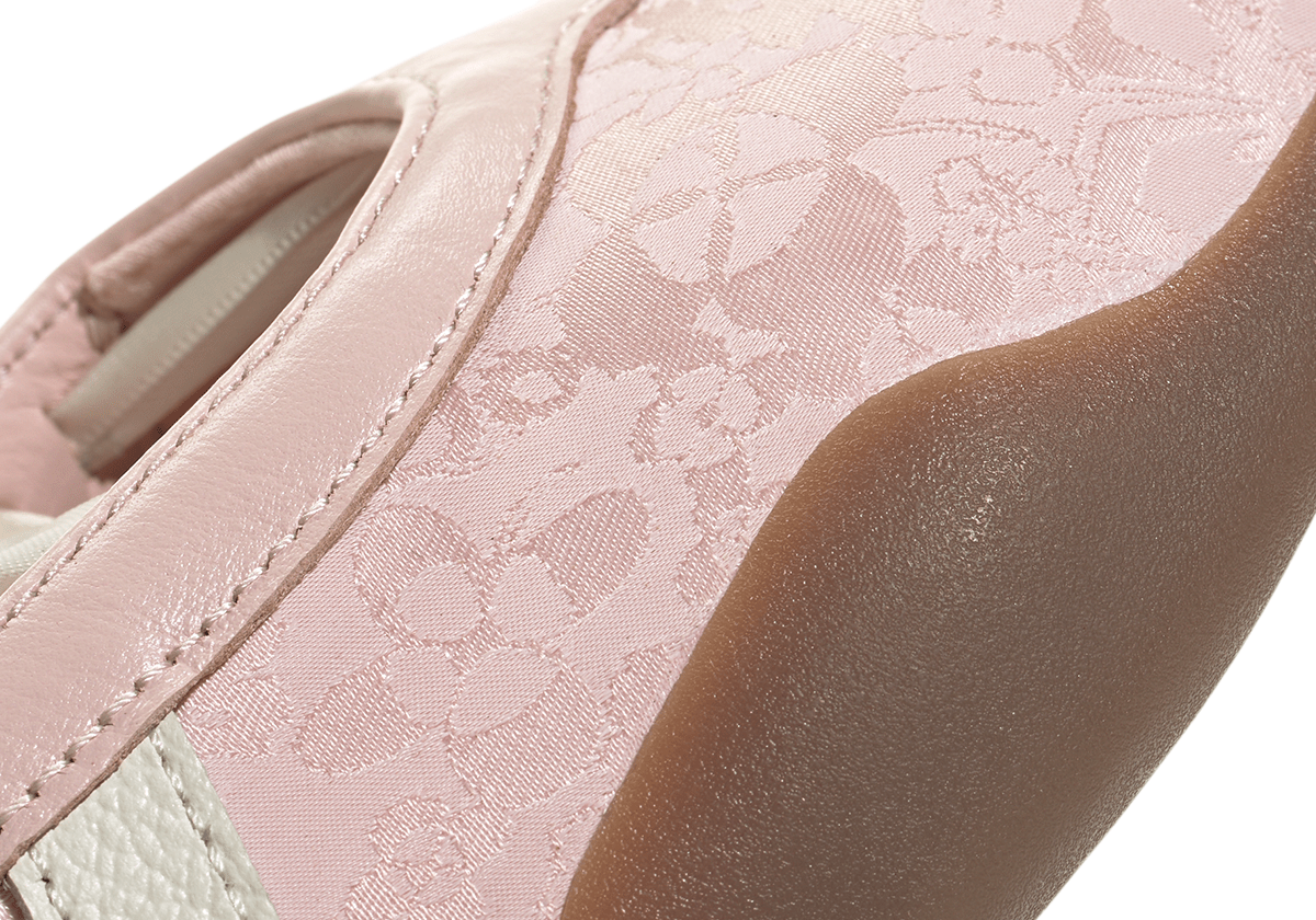 Taekwondo Mei Ballet Sandy Pink/Off White (Women's) - LIKELIHOOD