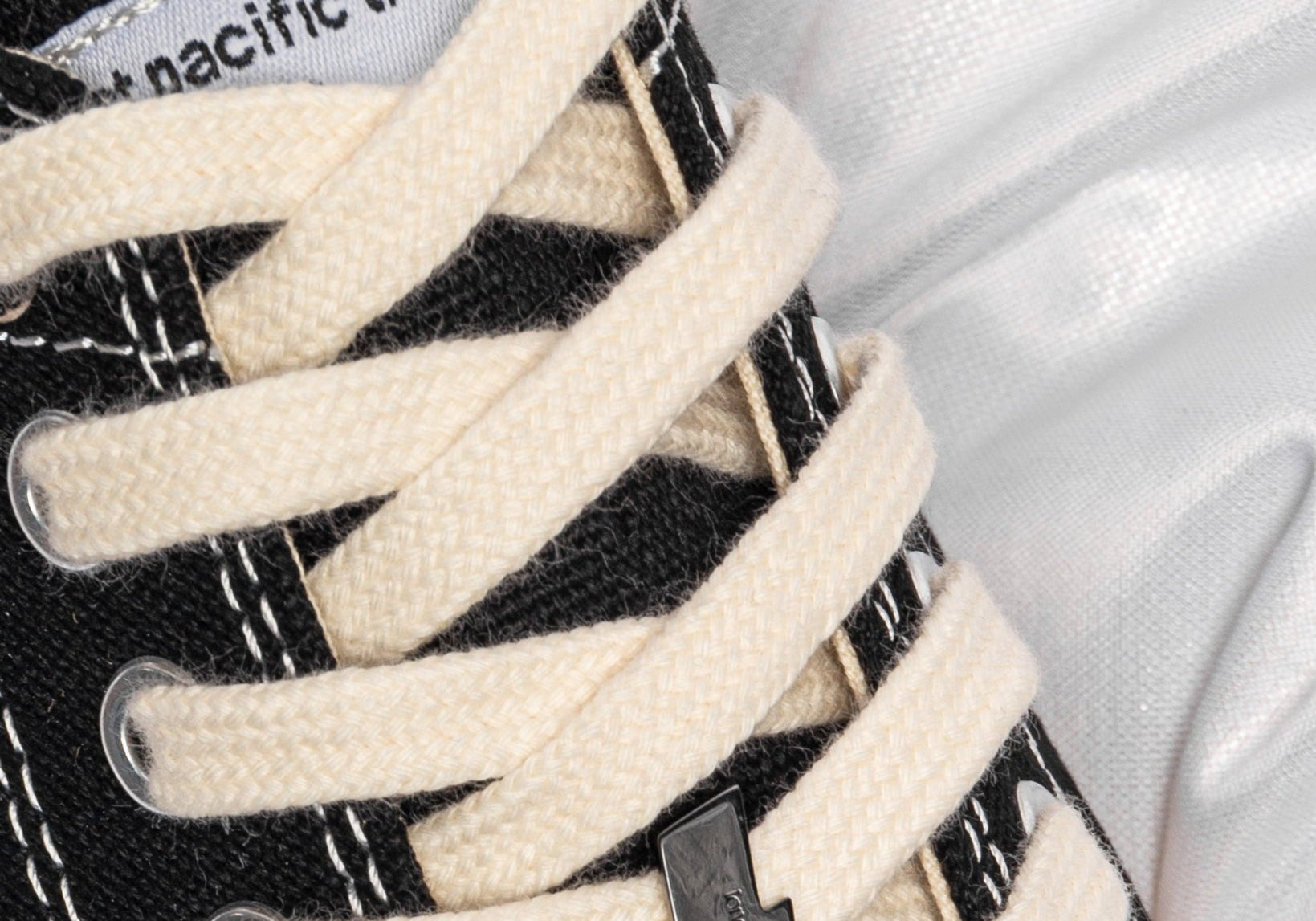 Thunderbolt Shoe Pendant Black - LIKELIHOOD