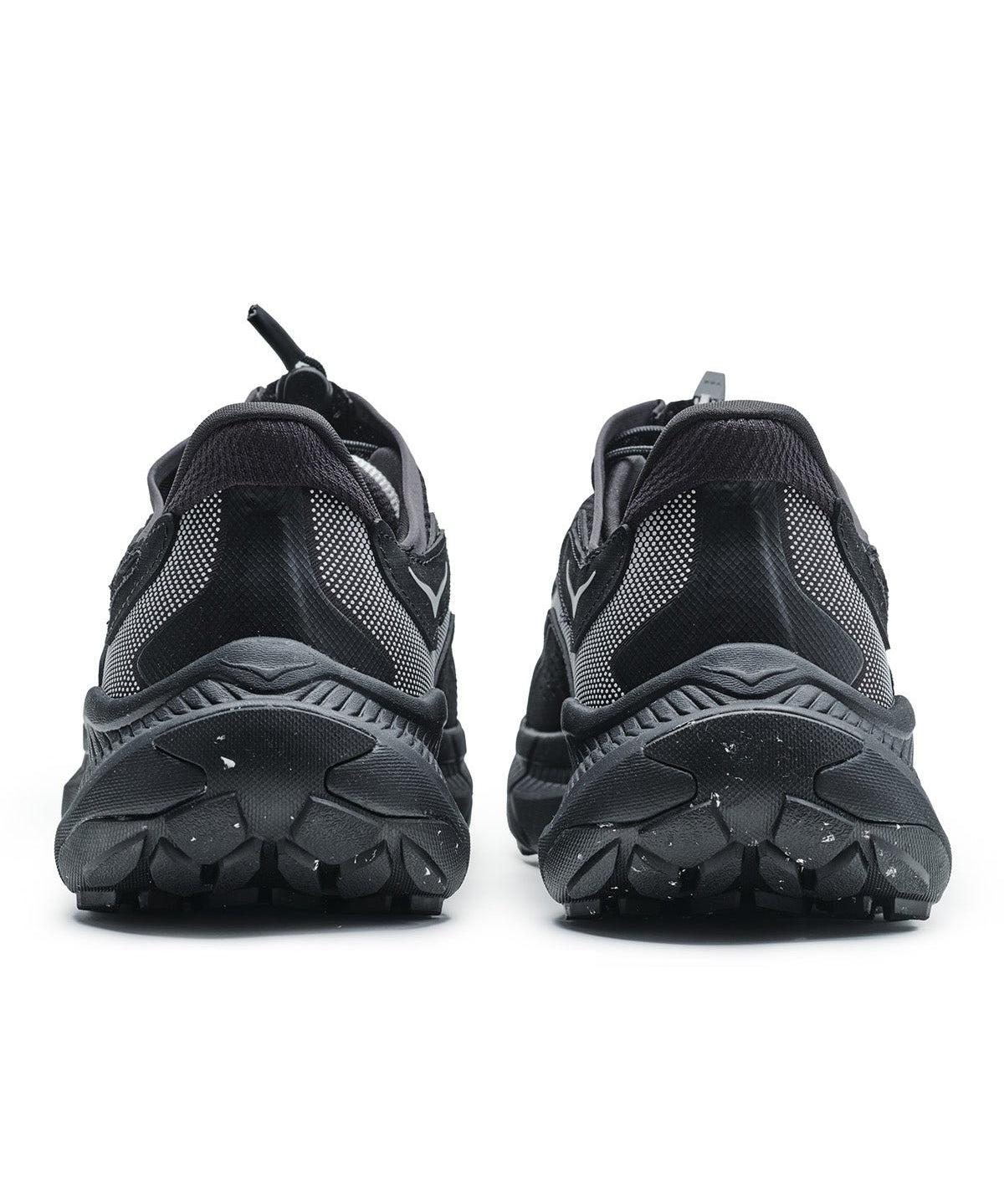 U Project Transport TS Black/White - LIKELIHOOD