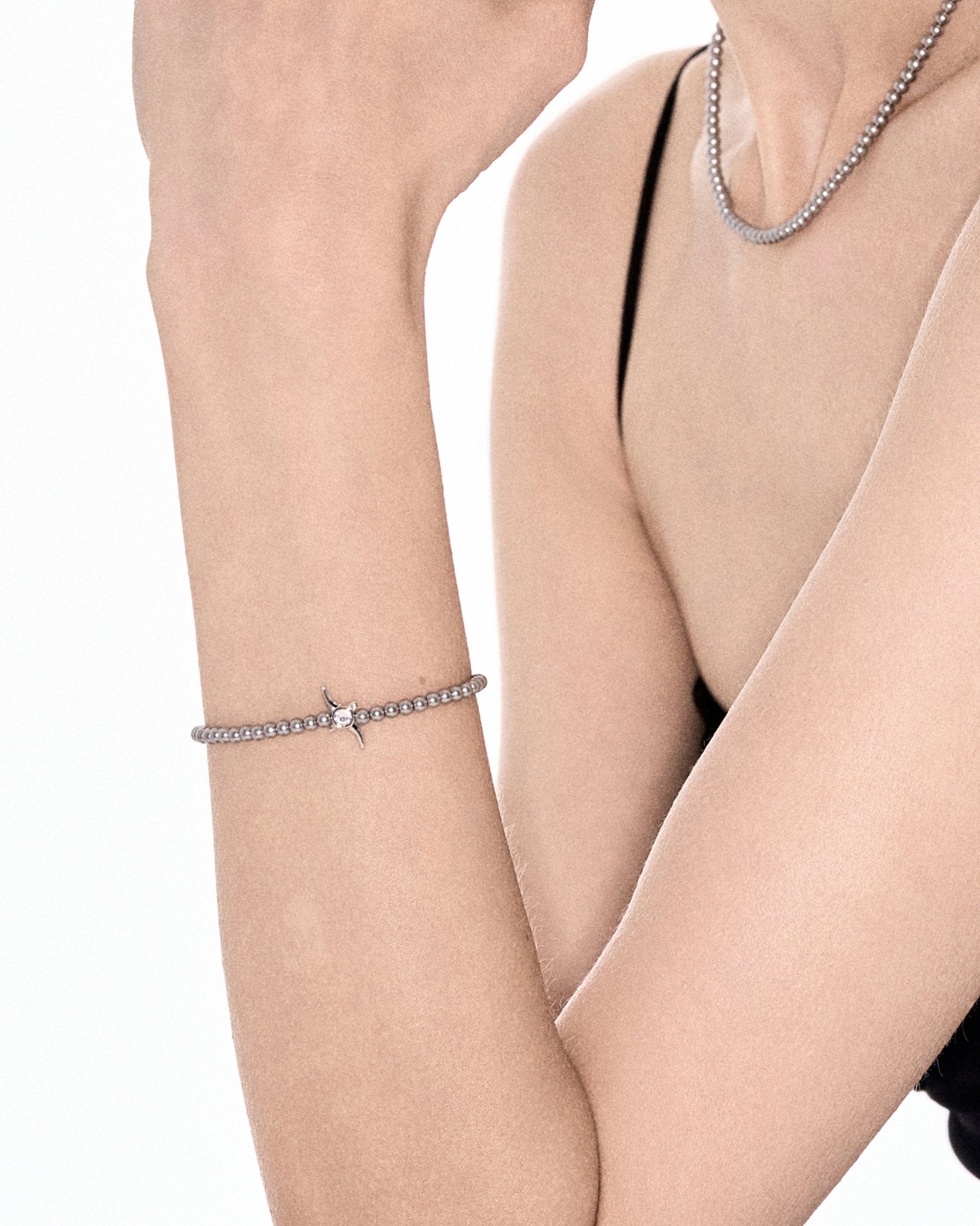 Vertebra Cell Bracelet Grey - LIKELIHOOD