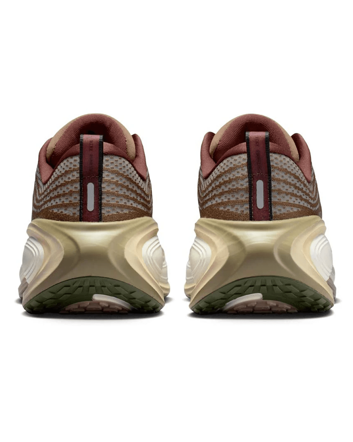 Vomero Plus QS Off Noir/Pecan - LIKELIHOOD