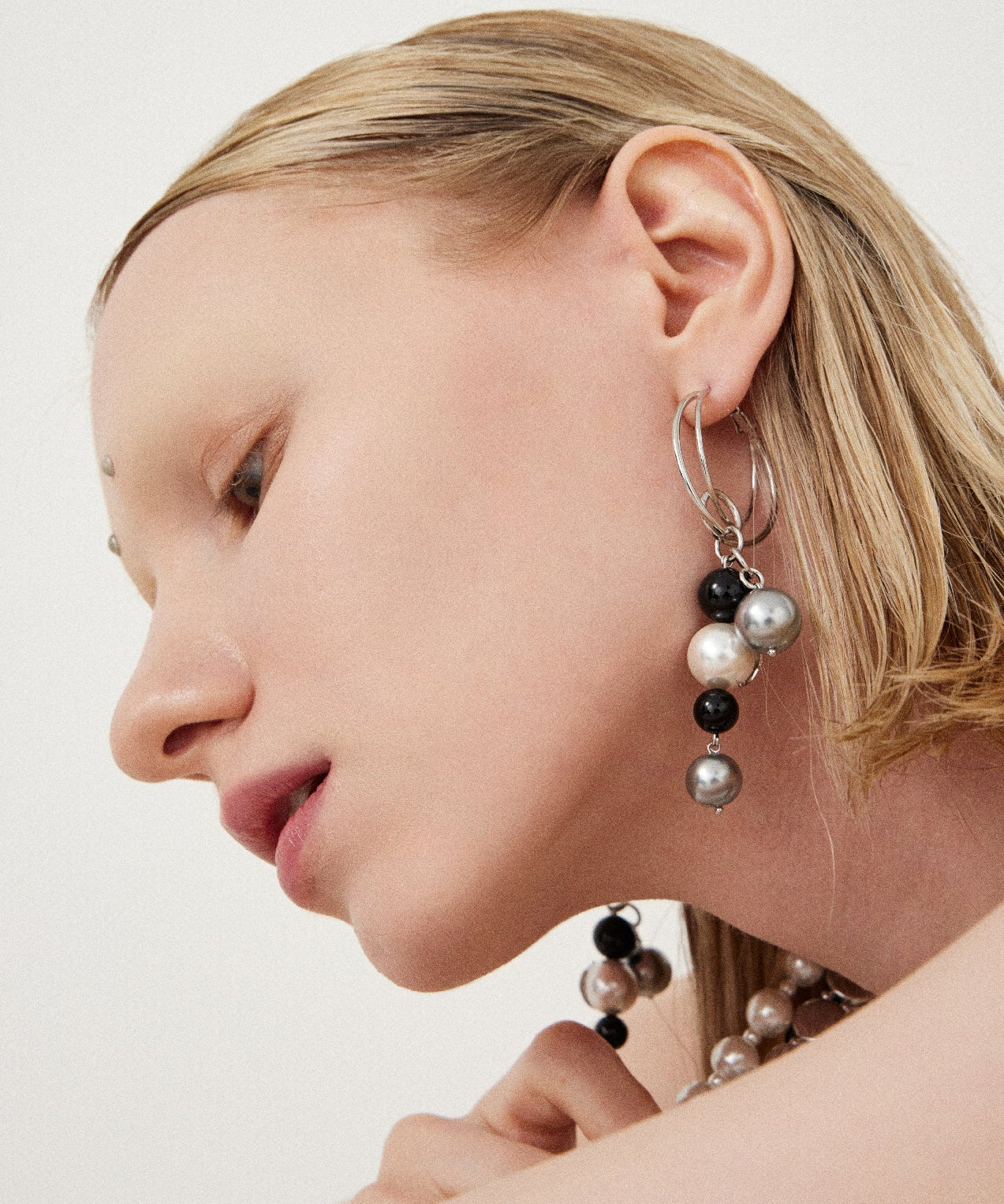 Weapon 24EP002 Earrings - LIKELIHOOD
