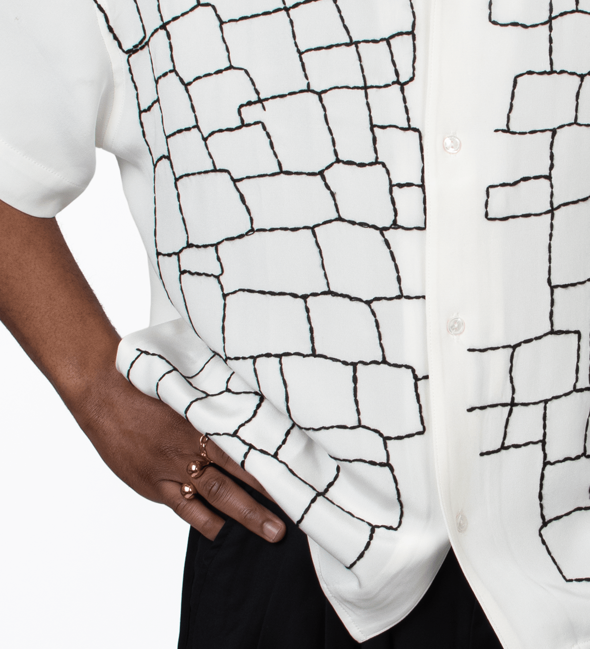 White SS Geometric Silk Shirt - LIKELIHOOD