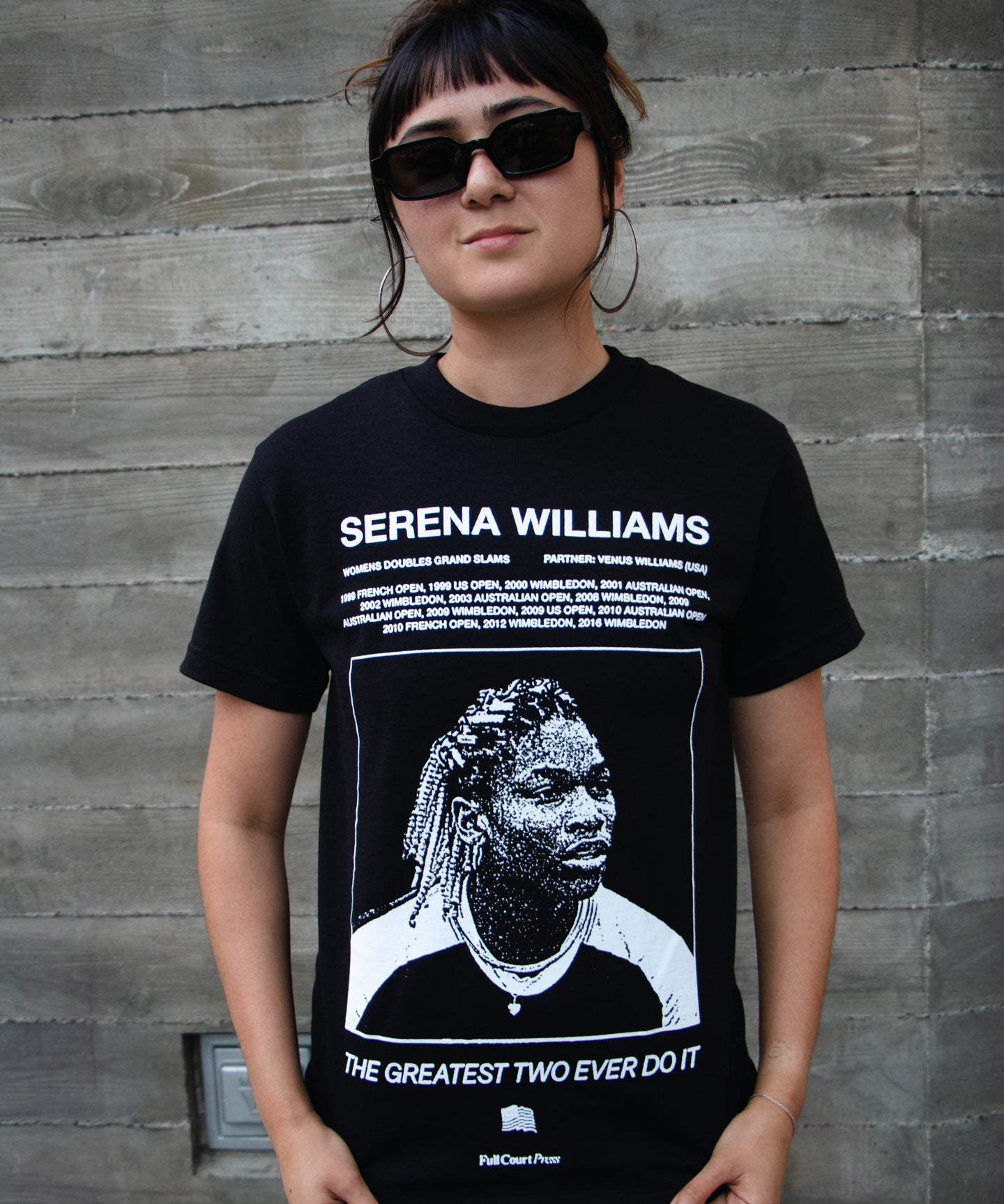 Williams Sisters S/S Tee Black - LIKELIHOOD