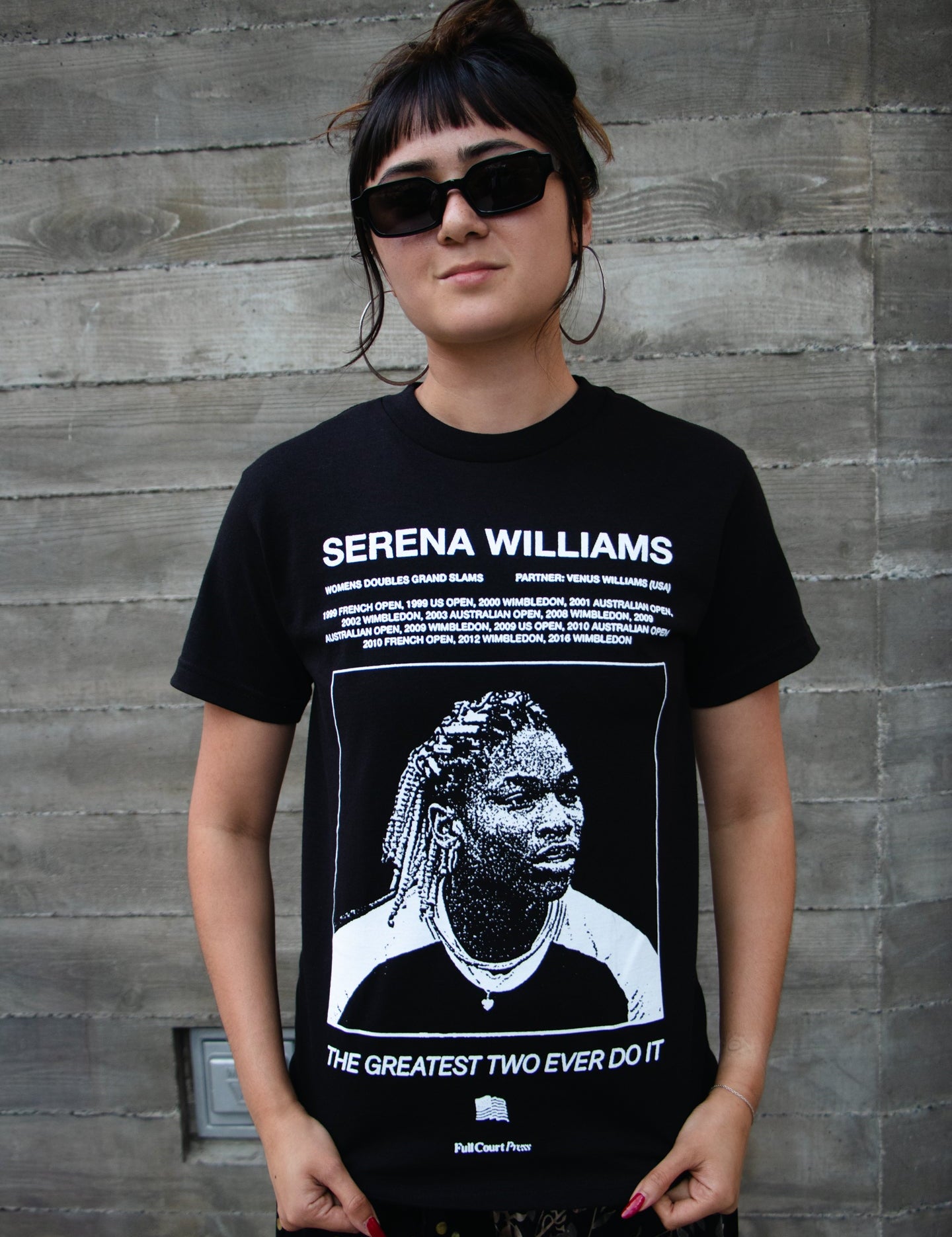Williams Sisters S/S Tee Black - LIKELIHOOD