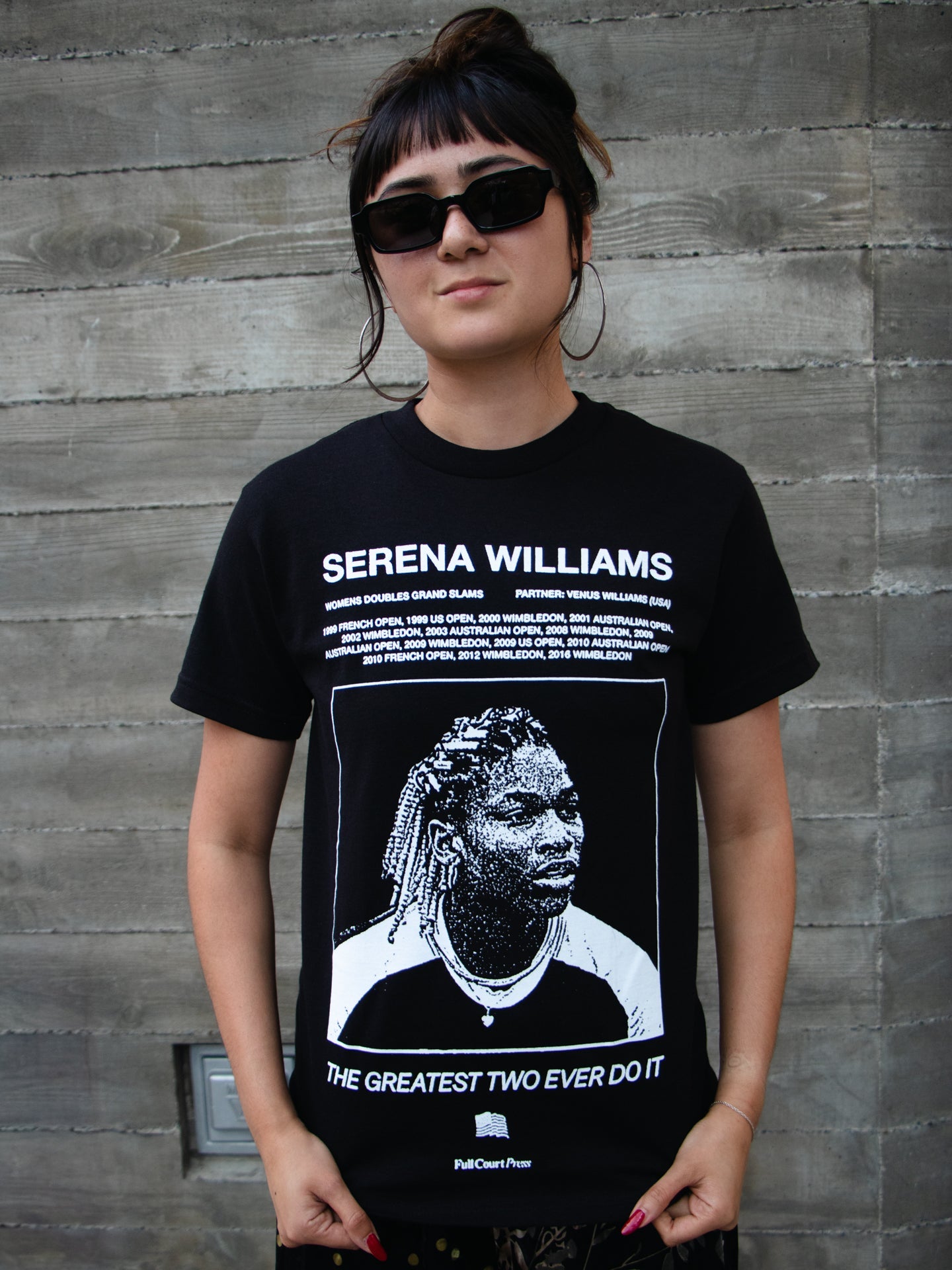 Williams Sisters S/S Tee Black - LIKELIHOOD