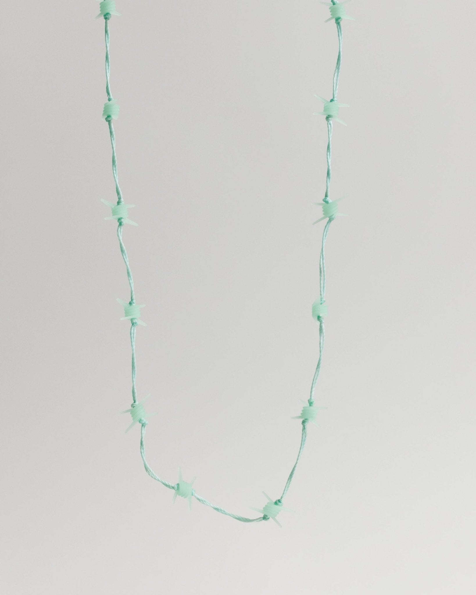 Wire Necklace Glow - LIKELIHOOD