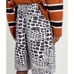 Work Short Canvas Safari - LIKELIHOOD